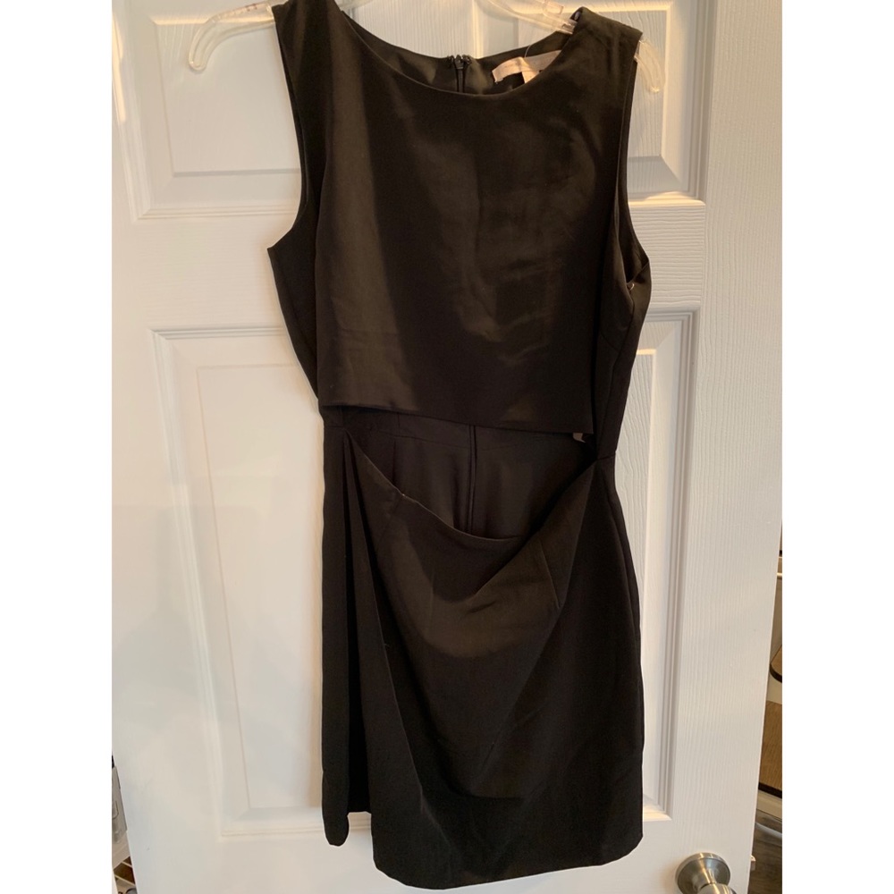 Forever 21 cut out black dress